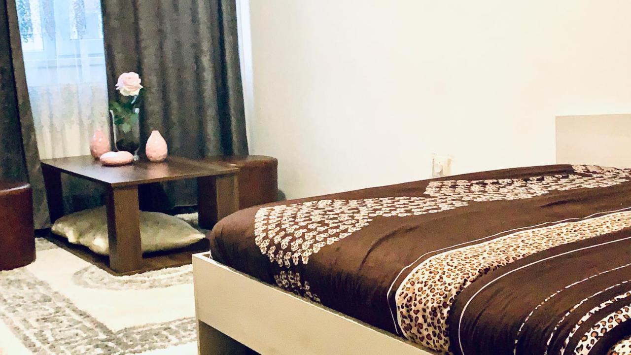 Home Residence Alba Iulia Esterno foto